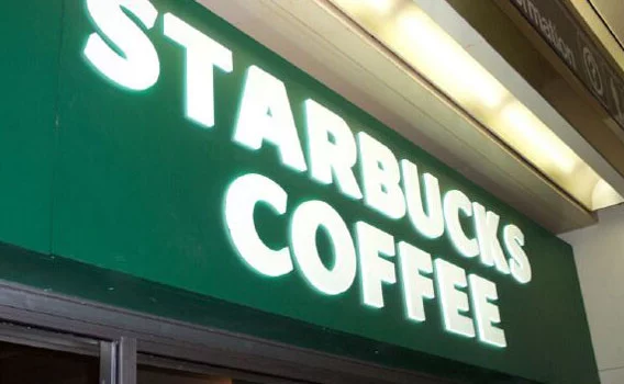 Starbucks Coffe Penn Station